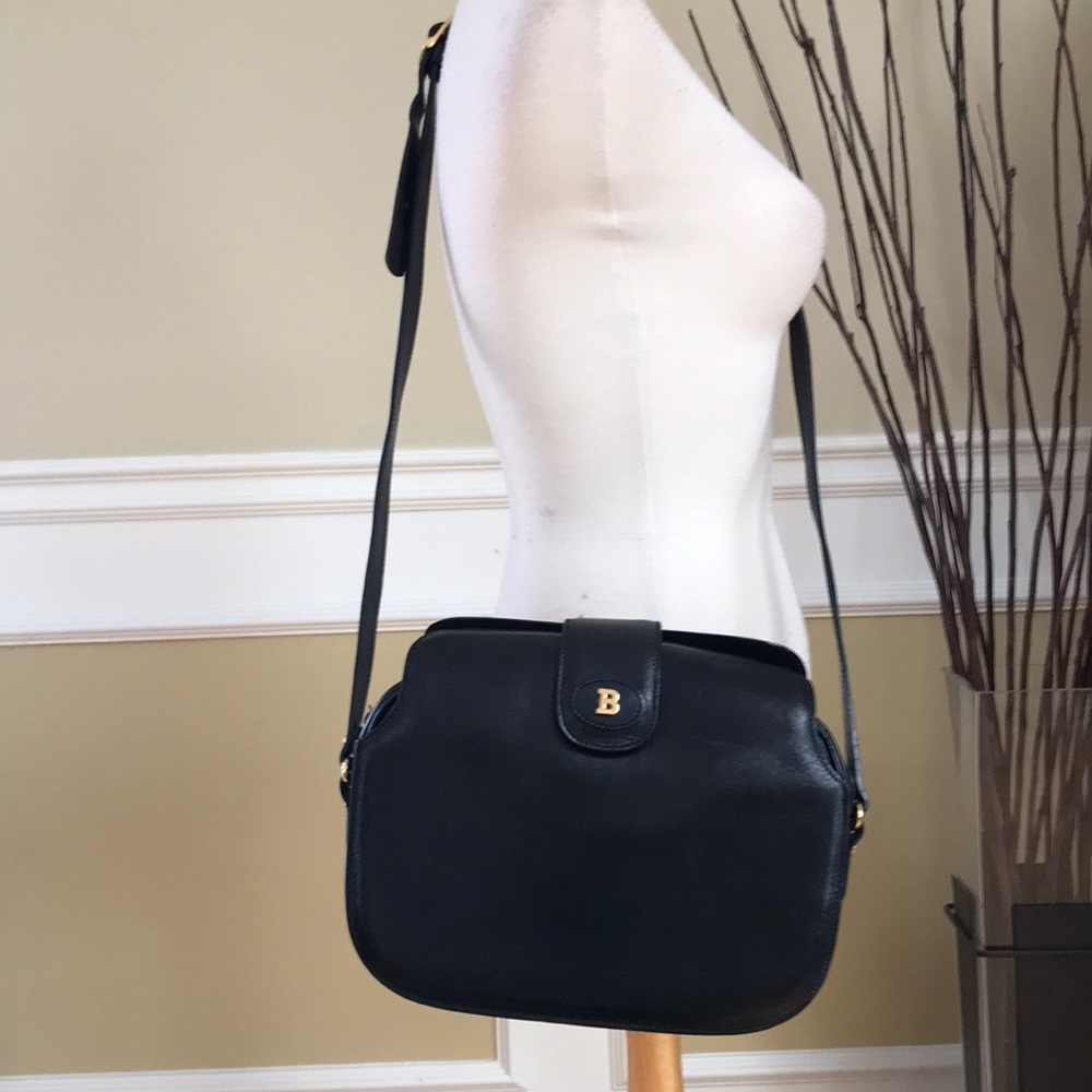 S O L D !    Authentic Vintage Bally Shoulder Bag